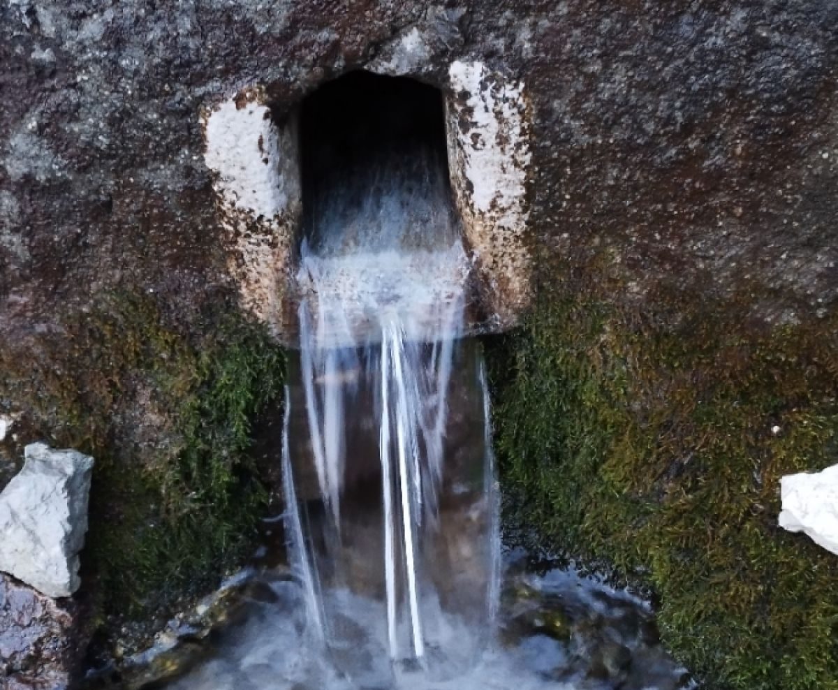 Grofova voda spring