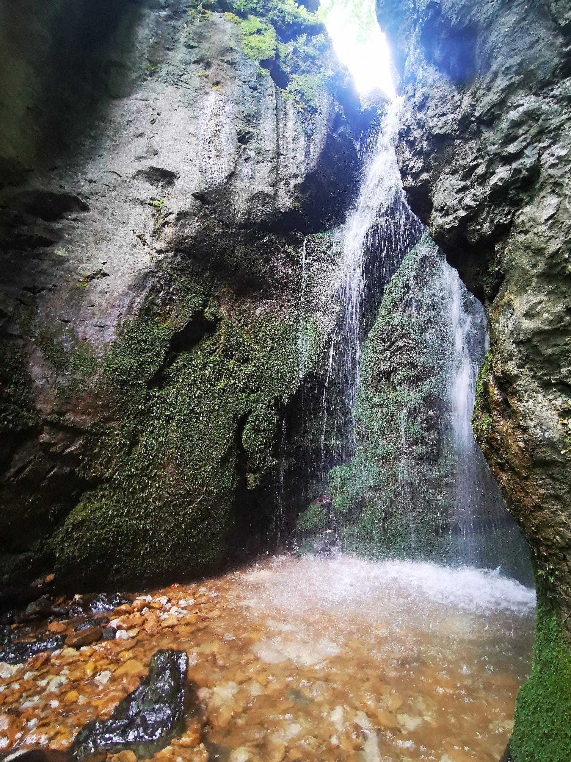 Waterfall Šošterca - Makole